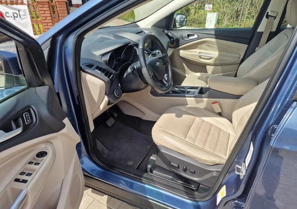 Ford Escape cena 69900 przebieg: 151000, rok produkcji 2018 z Giżycko małe 704